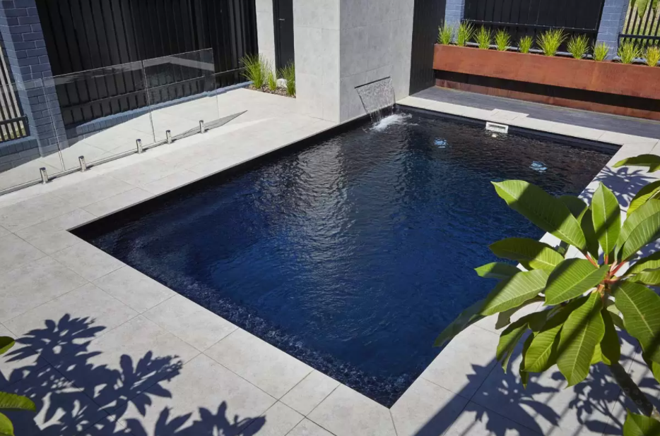 how much does it cost to build a plunge pool